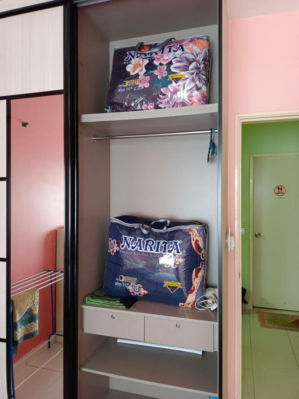 Nena Homestay Setia Alam, Air Conditioned, High Speed Internet Shah Alam Exterior foto